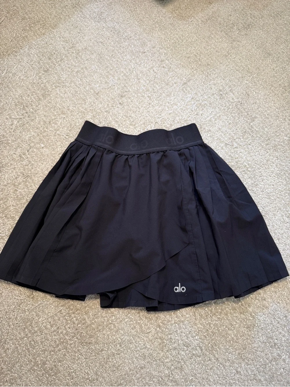 Alo Skirt